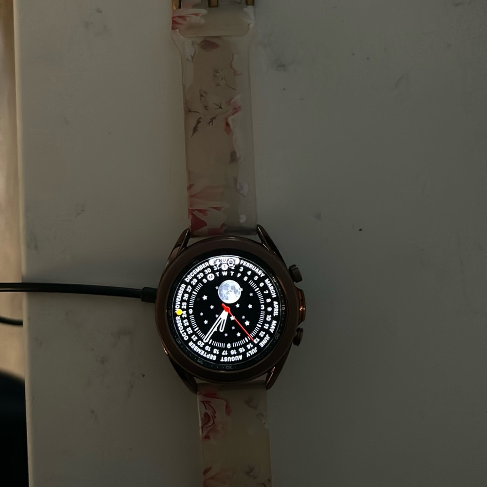 Female Samsung Smartwatch